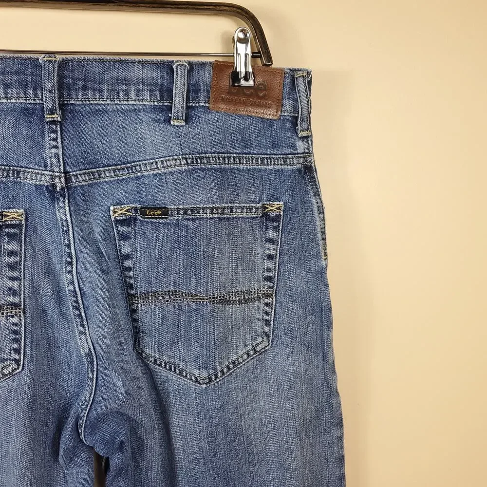 Lee Relaxed Fit Bootcut Leg Jeans Size 36x32